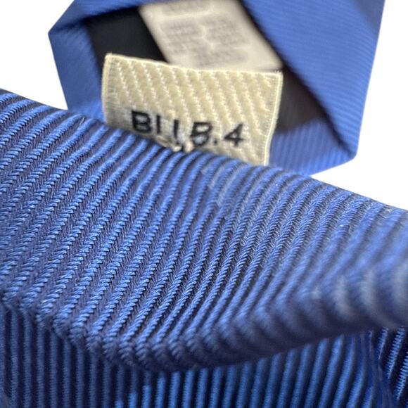 BURBERRY Manston Exploded Check Silk Tie in Dark Blue - Picture 7 of 9
